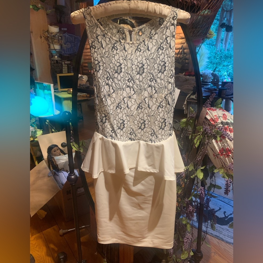 Y2K bebe Lace Peplum Midi Dress